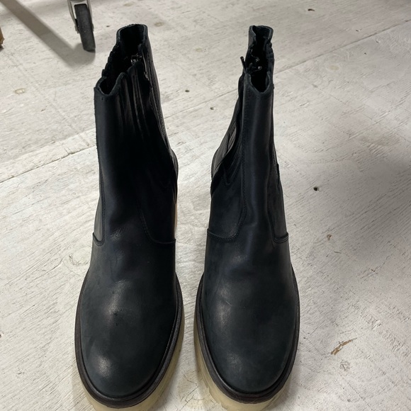 Free People James Chelsea Boot - Picture 3 of 5